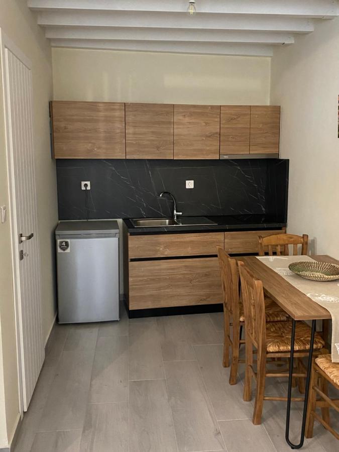 סימי Aleminas Rooms מראה חיצוני תמונה